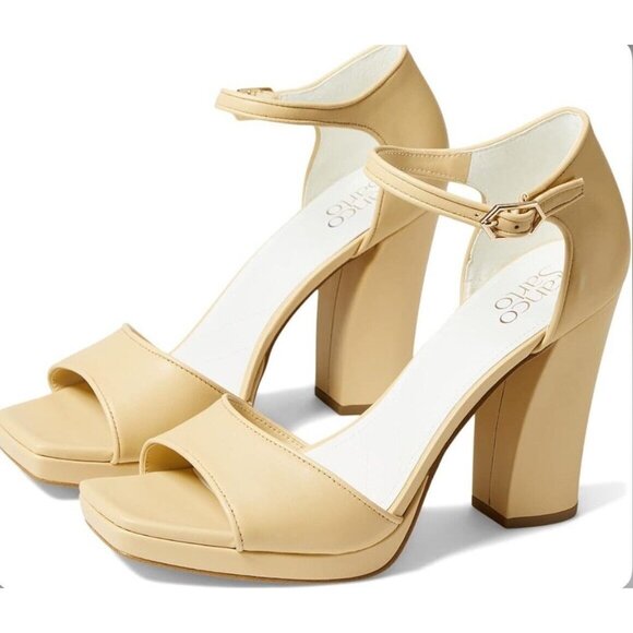 Franco Sarto Womens Dima Sandals Block Heel Beige Leather Size 8.5M (B) - Picture 1 of 8
